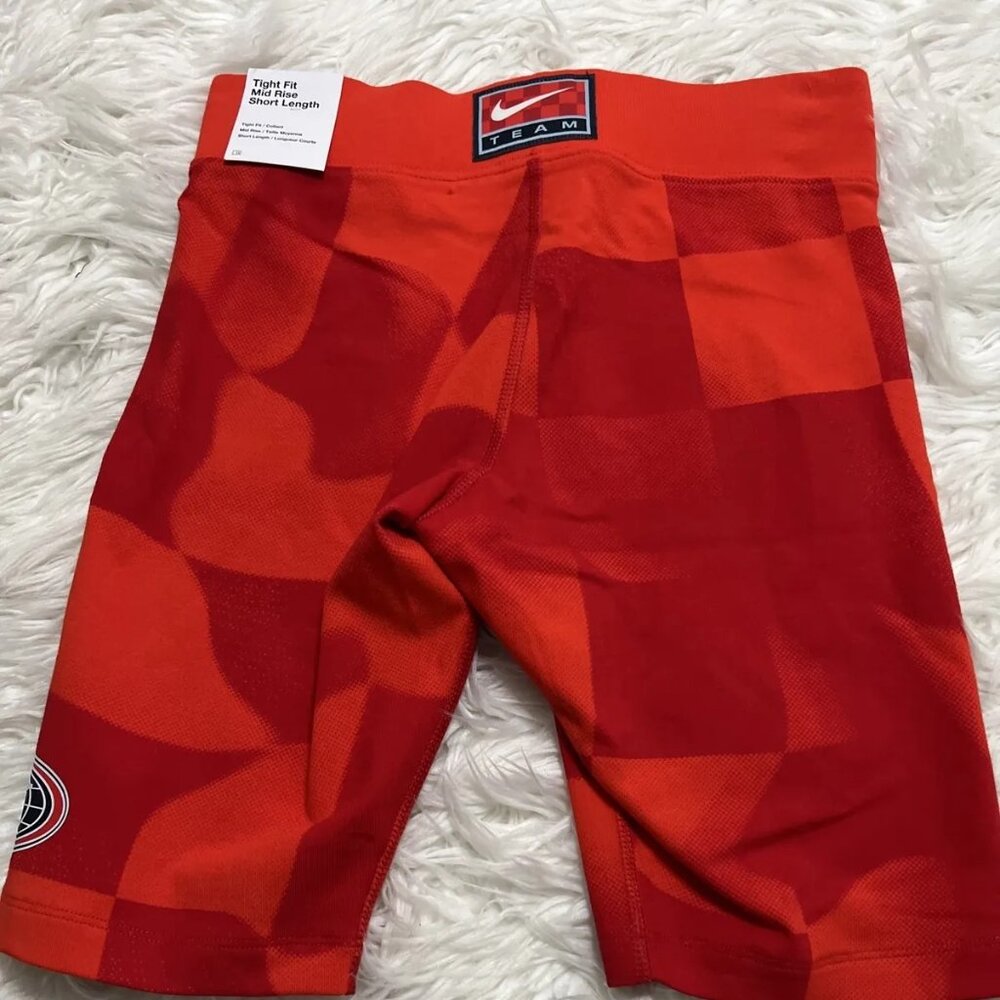 Nike Women's Sportswear Club Americana Sponsor Champions Bike Shorts Red S New